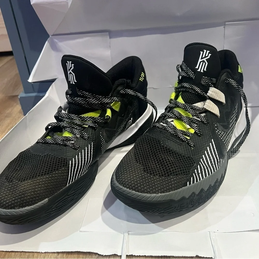 Nike Kyrie Flytrap 5 Black Cool Grey Basketball Sneakers Size 10